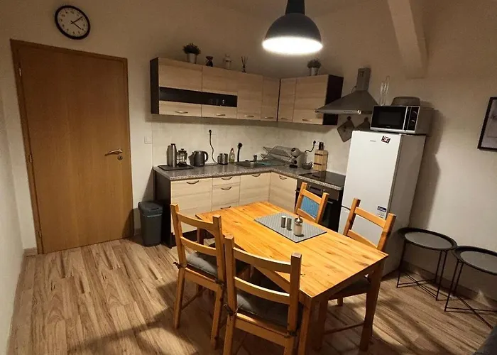 U Klinovce アパート *